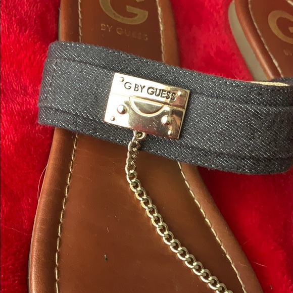 Guess Sandals - Picture 2 of 4